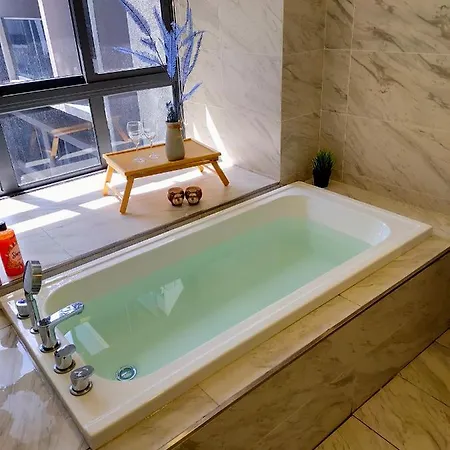 Imperio Residence Bathtub Studio At Malacca Town-Near Jonker Street Exterior photo