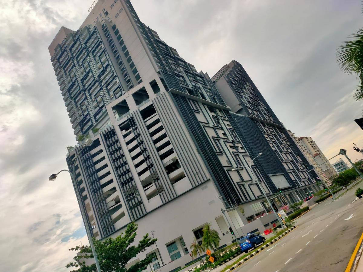 Imperio Bathtub At Town-near Jonker Street Apartment