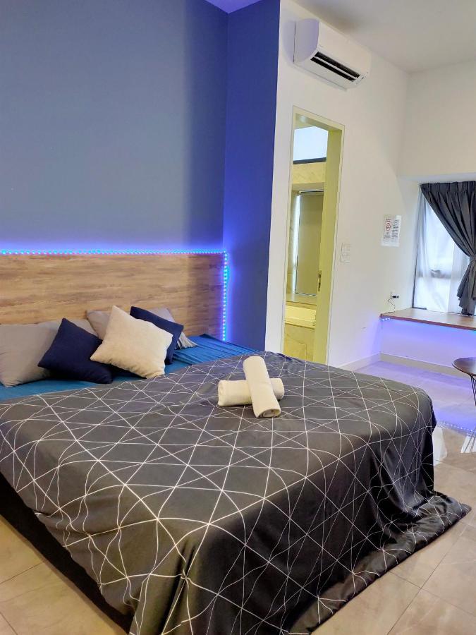 Imperio Bathtub At Town-near Jonker Street Malacca