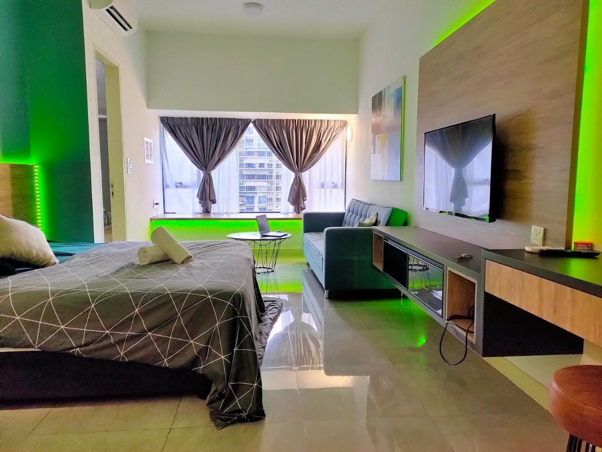 Imperio Bathtub At Town-near Jonker Street